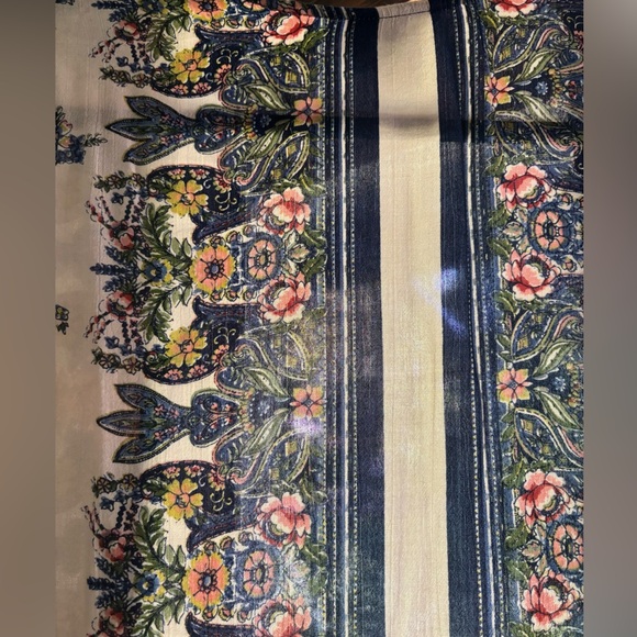 Angie Floral Open-Front Kimono Size Small PTP 36” - Picture 5 of 7